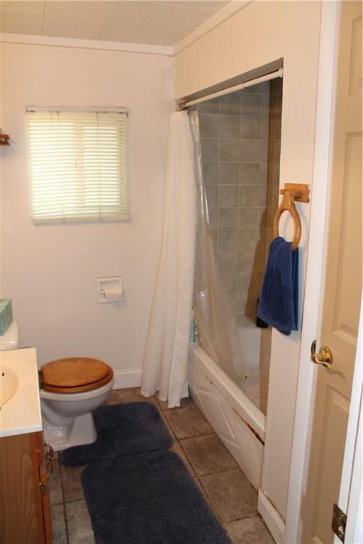 330 1/2 Eicher Road Pittsburgh, PA 15237 - Photo 15 of 25 Gallery Image 15