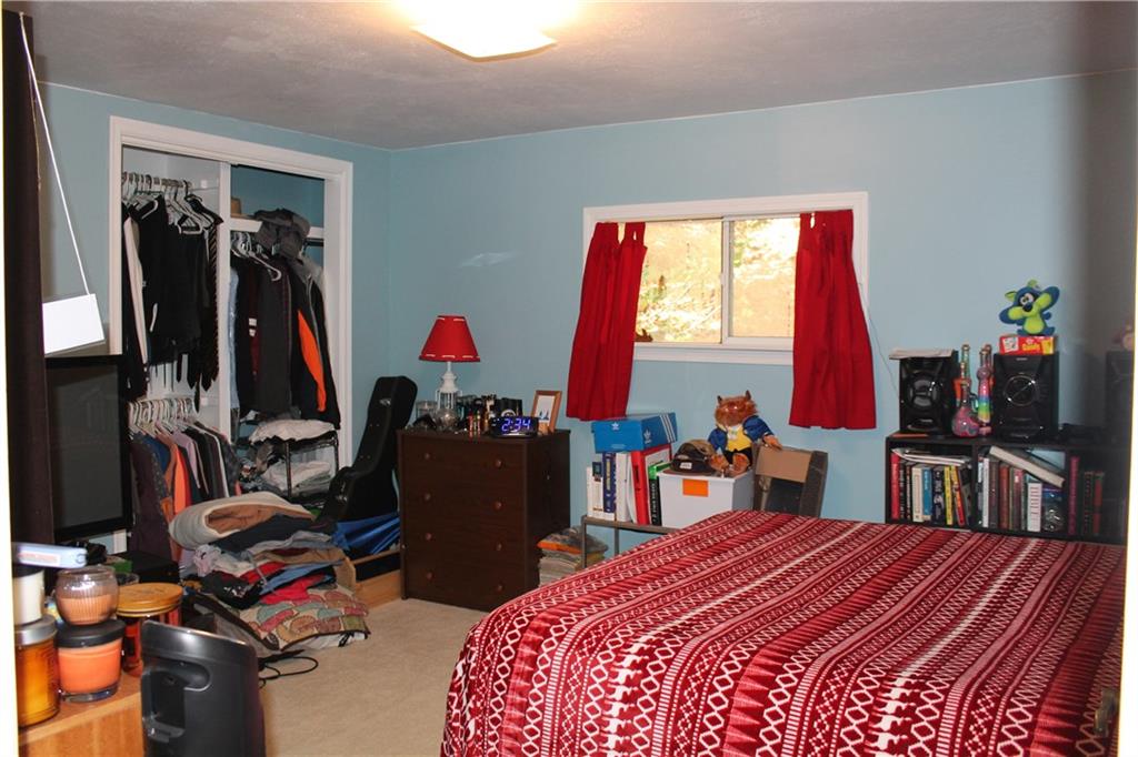 330 1/2 Eicher Road Pittsburgh, PA 15237 - Photo 19 of 25 Gallery Image 19