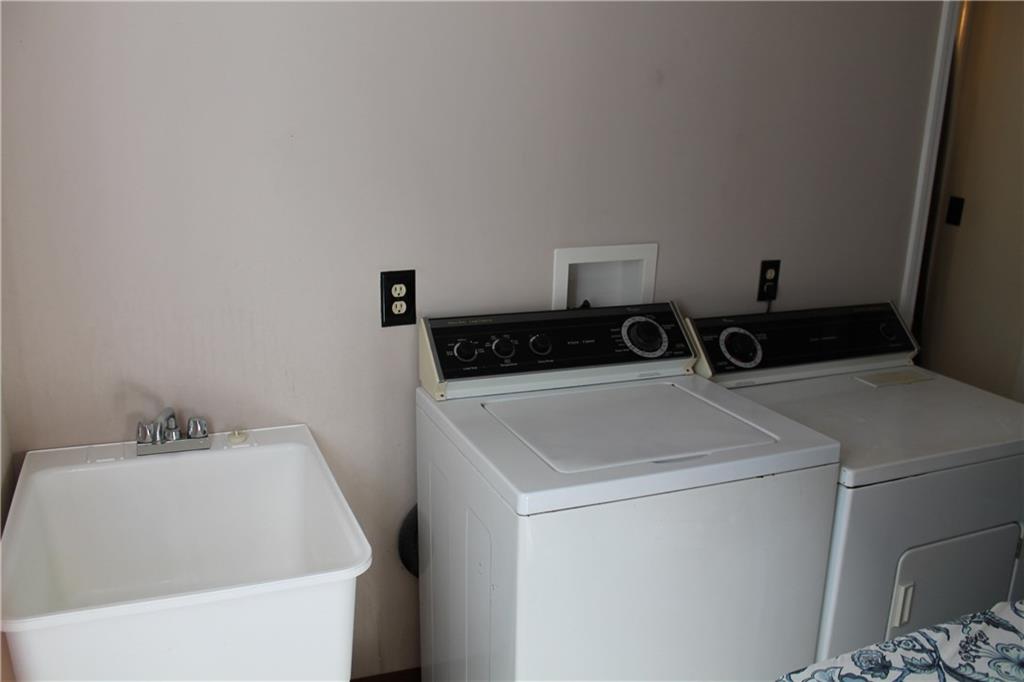 330 1/2 Eicher Road Pittsburgh, PA 15237 - Photo 20 of 25 Gallery Image 20