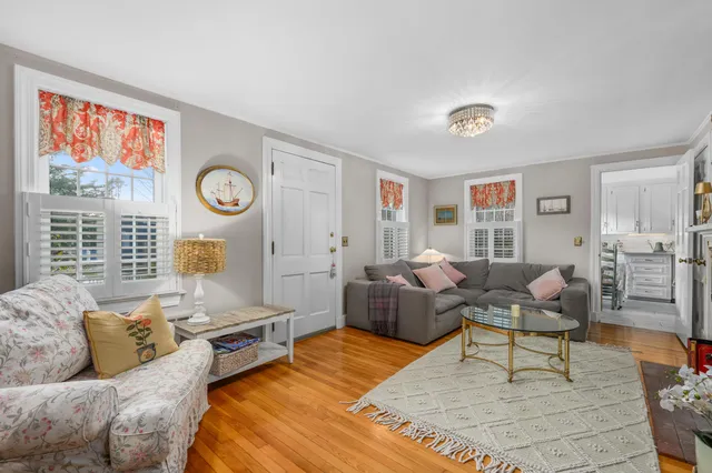 $789,900 | 129 Hamlin Avenue, Falmouth, MA 02540