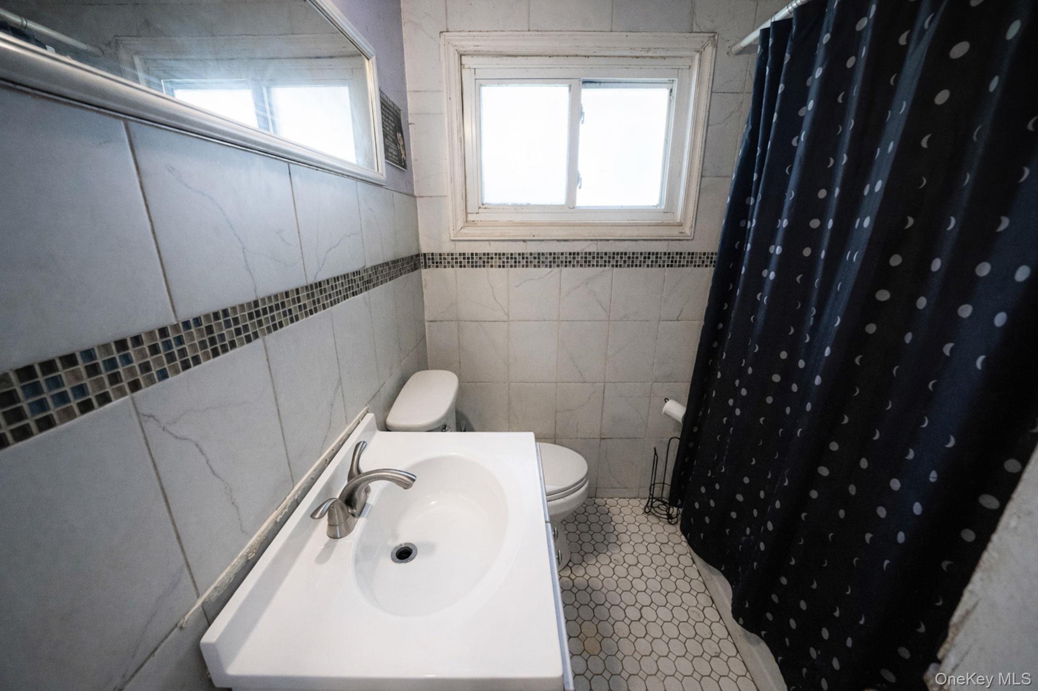 243 Coventry Road South West Hempstead, NY 11552 - Photo 6 of 12