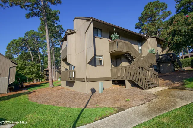 $2,100 | 800 St Andrews Drive, Unit 172, Pinehurst, NC 28374