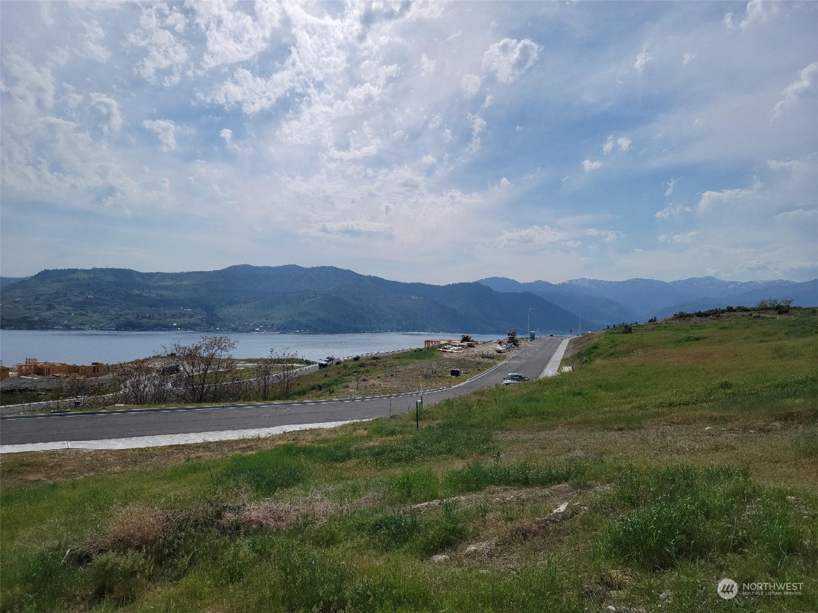 178 Easton Way Chelan, WA 98816 - Photo 4 of 4 a view of an outdoor space and mountain view