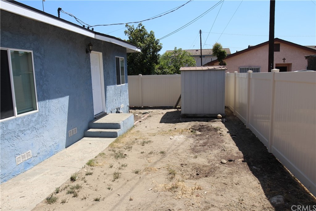 4944 Bleecker Street Baldwin Park, CA 91706 - Photo 4 of 11 a view of a backyard