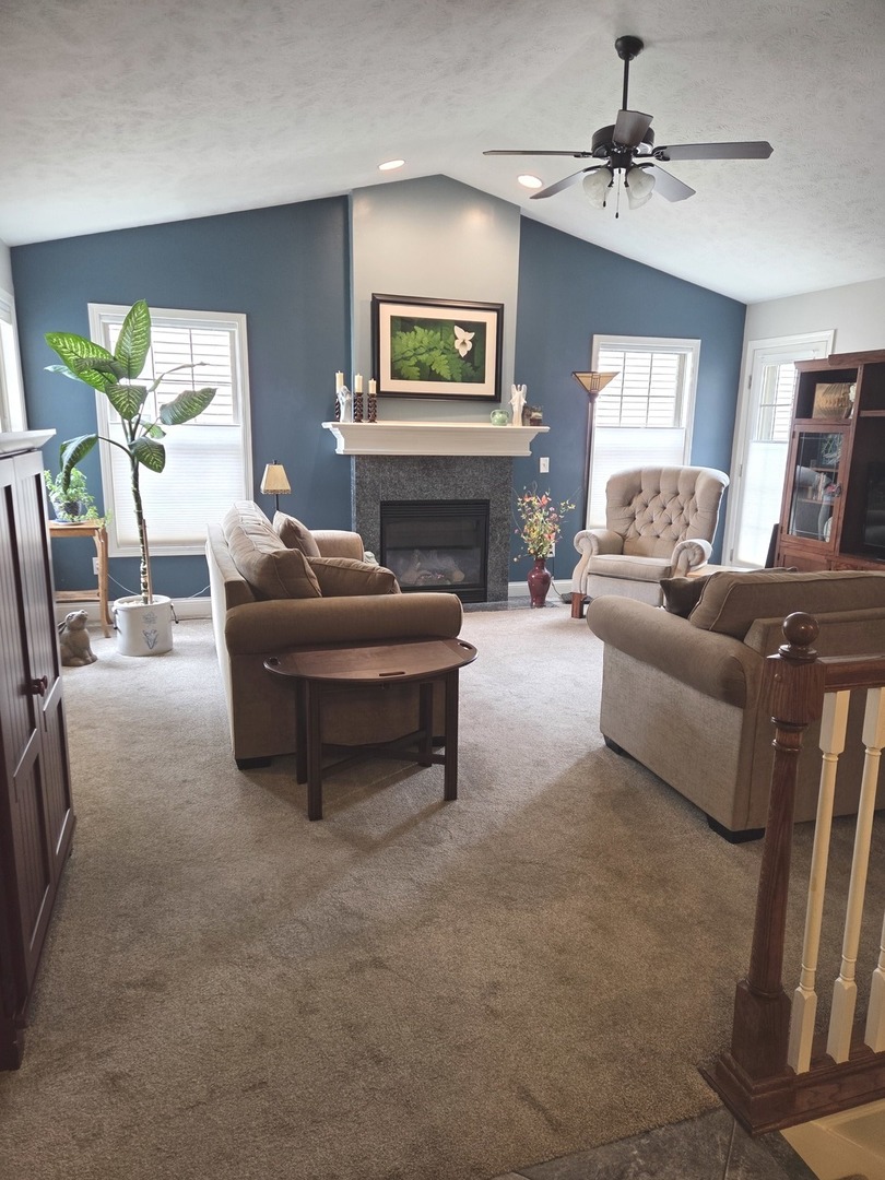 2216 Pebblebrook, Unit 2216 Urbana, IL 61802 - Photo 3 of 24