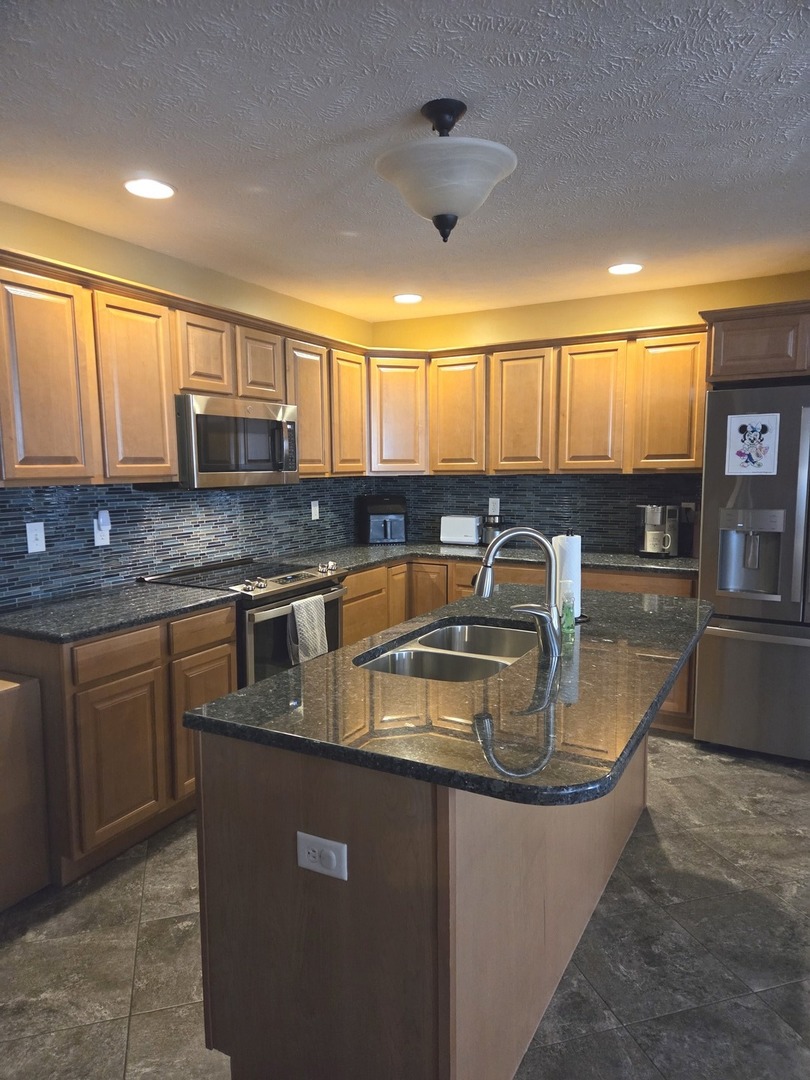 2216 Pebblebrook, Unit 2216 Urbana, IL 61802 - Photo 8 of 24