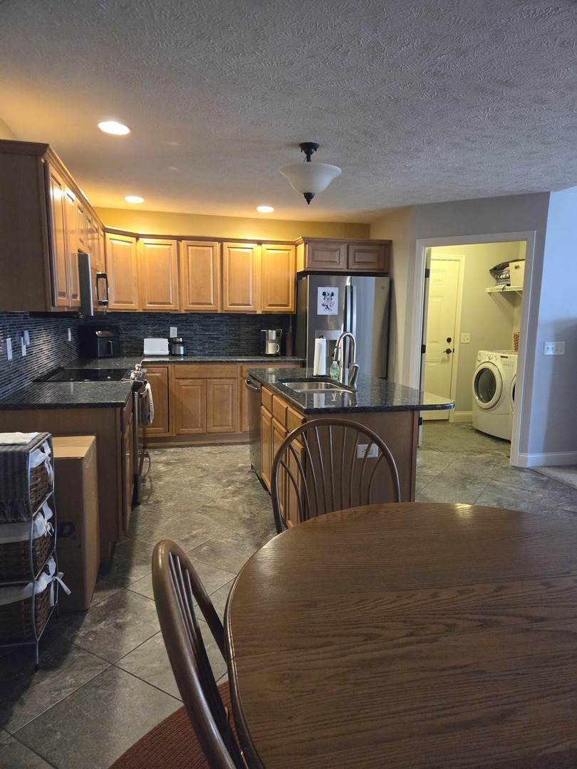 2216 Pebblebrook, Unit 2216 Urbana, IL 61802 - Photo 9 of 24