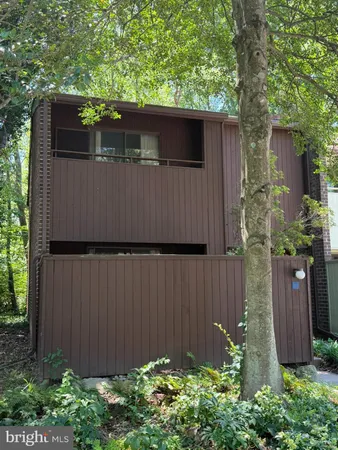 $600,000 | 2043 Wethersfield Court, Reston, VA 20191