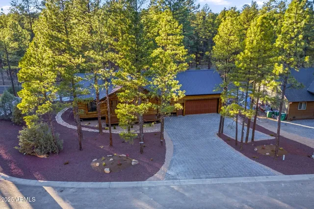 a vase of flowers and flowers in a fruit pot