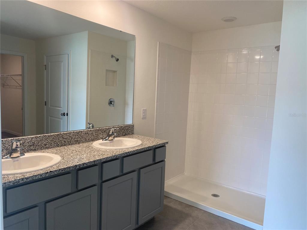 5585 Southwest 43rd Court Ocala, FL 34474 - Photo 13 of 17