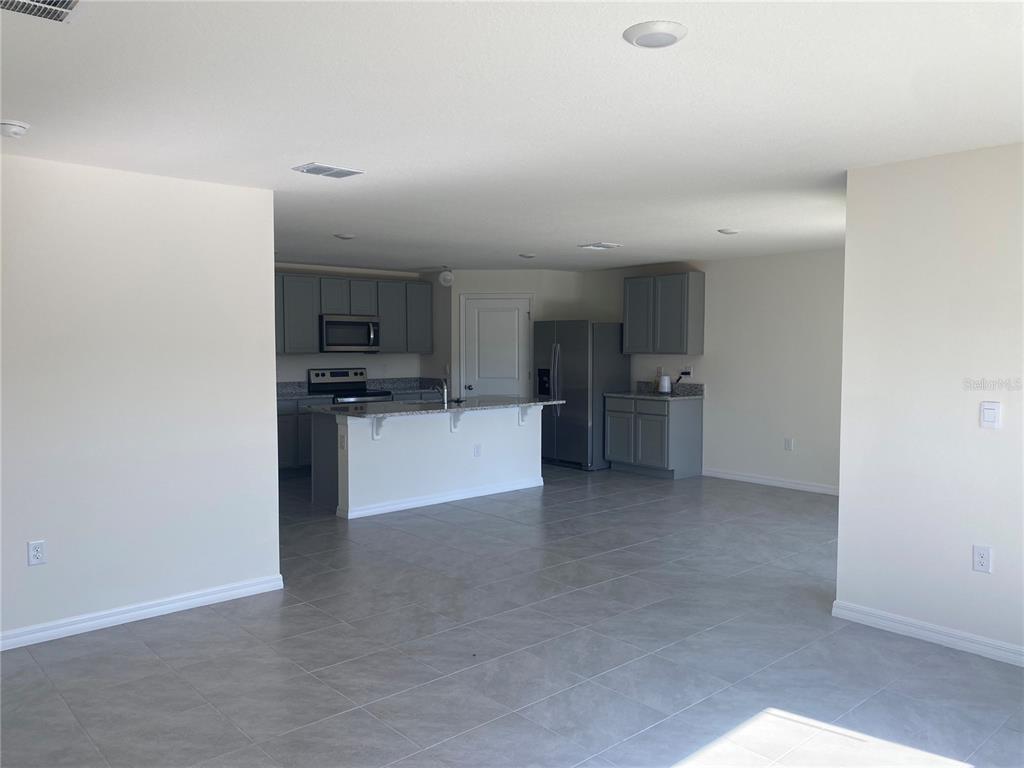 5585 Southwest 43rd Court Ocala, FL 34474 - Photo 8 of 17