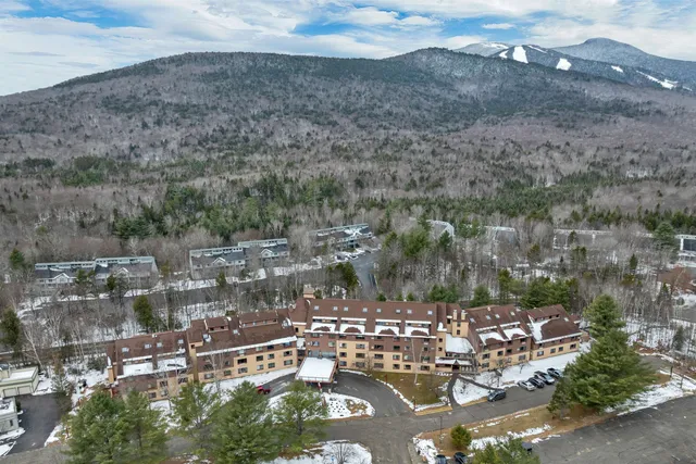 $172,500 | 23 Black Bear Way, Unit 410, Waterville Valley, NH 03215