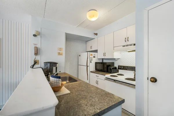 $172,500 | 23 Black Bear Way, Unit 410, Waterville Valley, NH 03215