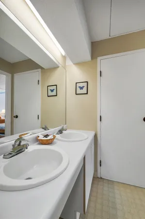 $172,500 | 23 Black Bear Way, Unit 410, Waterville Valley, NH 03215