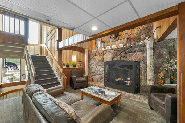 $172,500 | 23 Black Bear Way, Unit 410, Waterville Valley, NH 03215