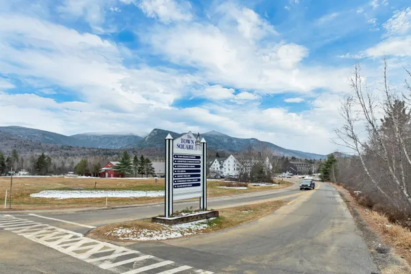 $172,500 | 23 Black Bear Way, Unit 410, Waterville Valley, NH 03215
