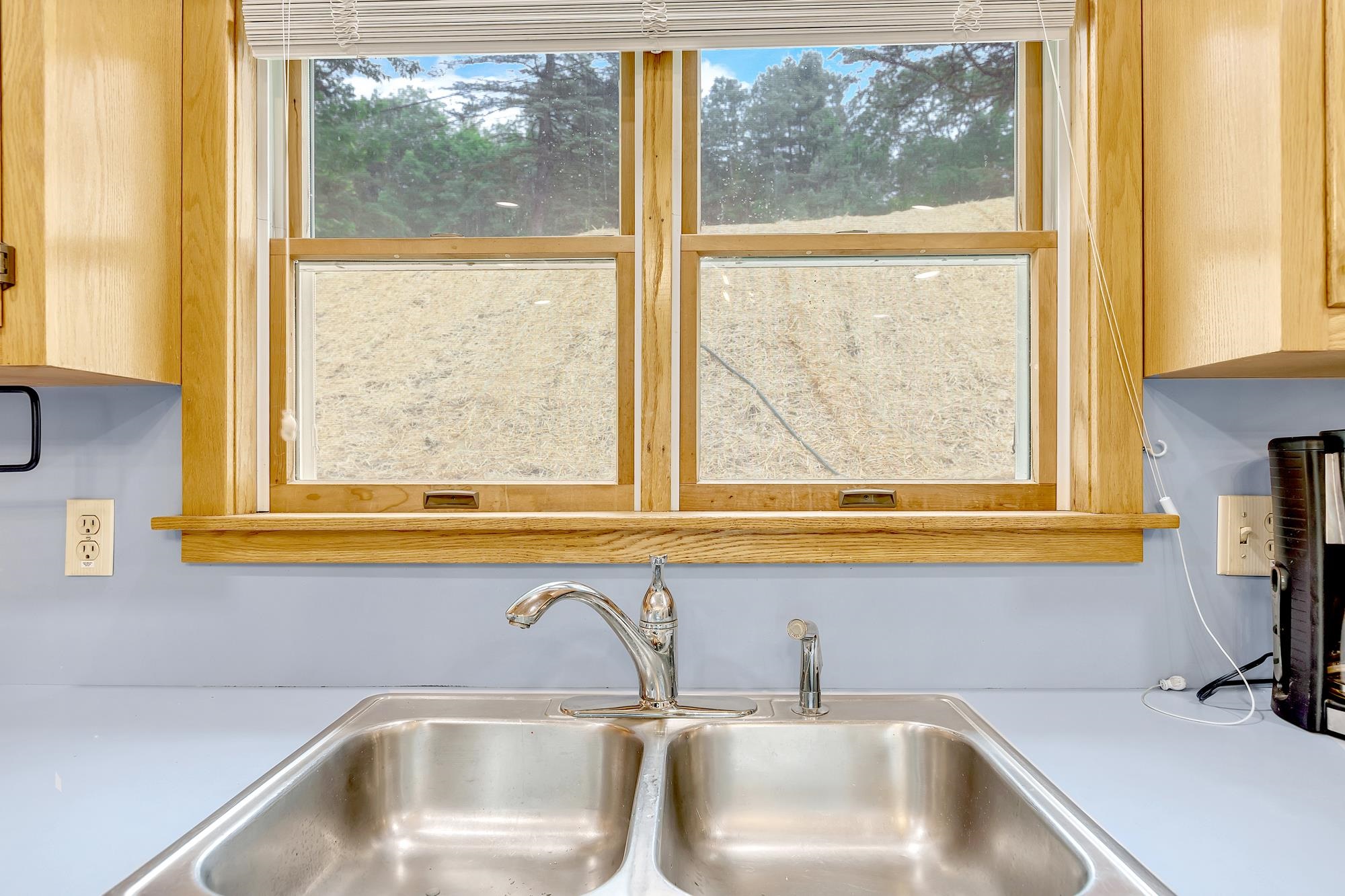 109 High Street Cavendish, VT 05142 - Photo 4 of 41