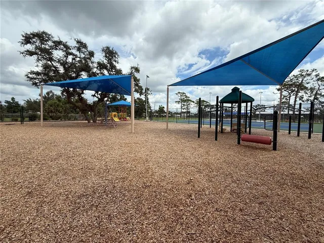 $1,475 | 302 Colonia Lane East, Nokomis, FL 34275