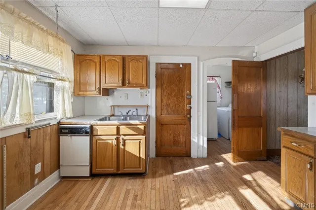 $115,000 | 238 Midland Avenue, Syracuse, NY 13204