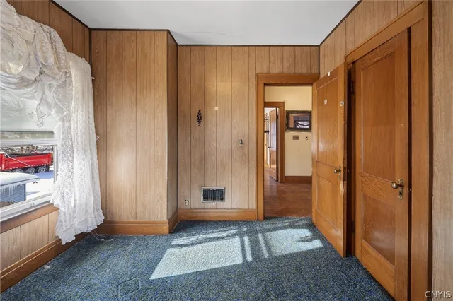 $115,000 | 238 Midland Avenue, Syracuse, NY 13204