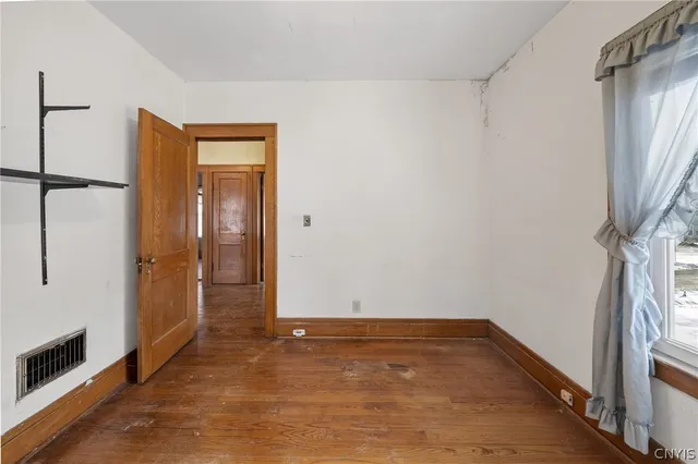 $115,000 | 238 Midland Avenue, Syracuse, NY 13204