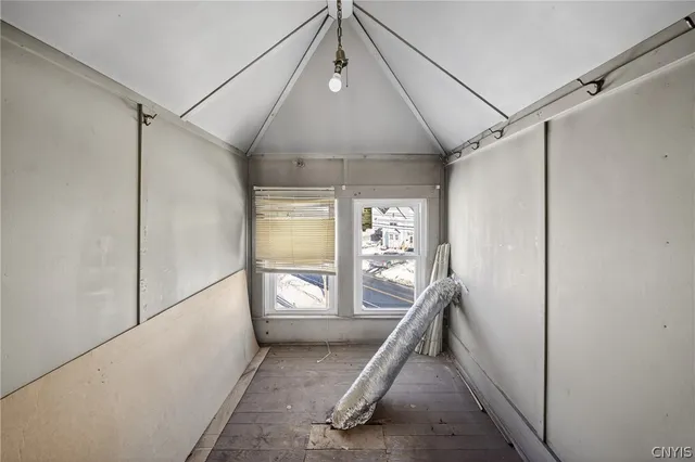 $115,000 | 238 Midland Avenue, Syracuse, NY 13204