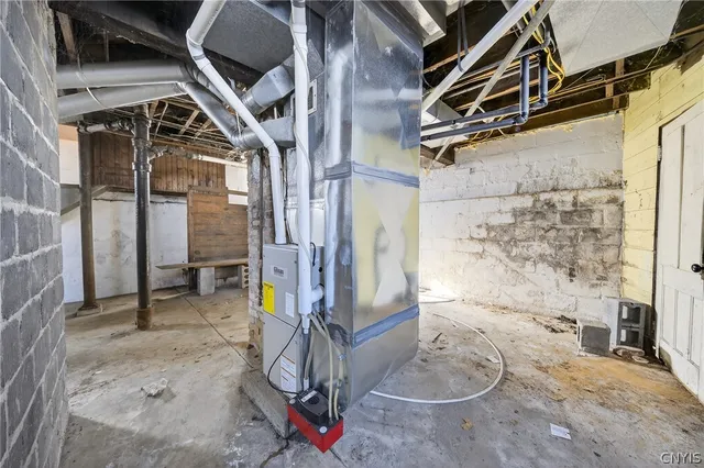 $115,000 | 238 Midland Avenue, Syracuse, NY 13204