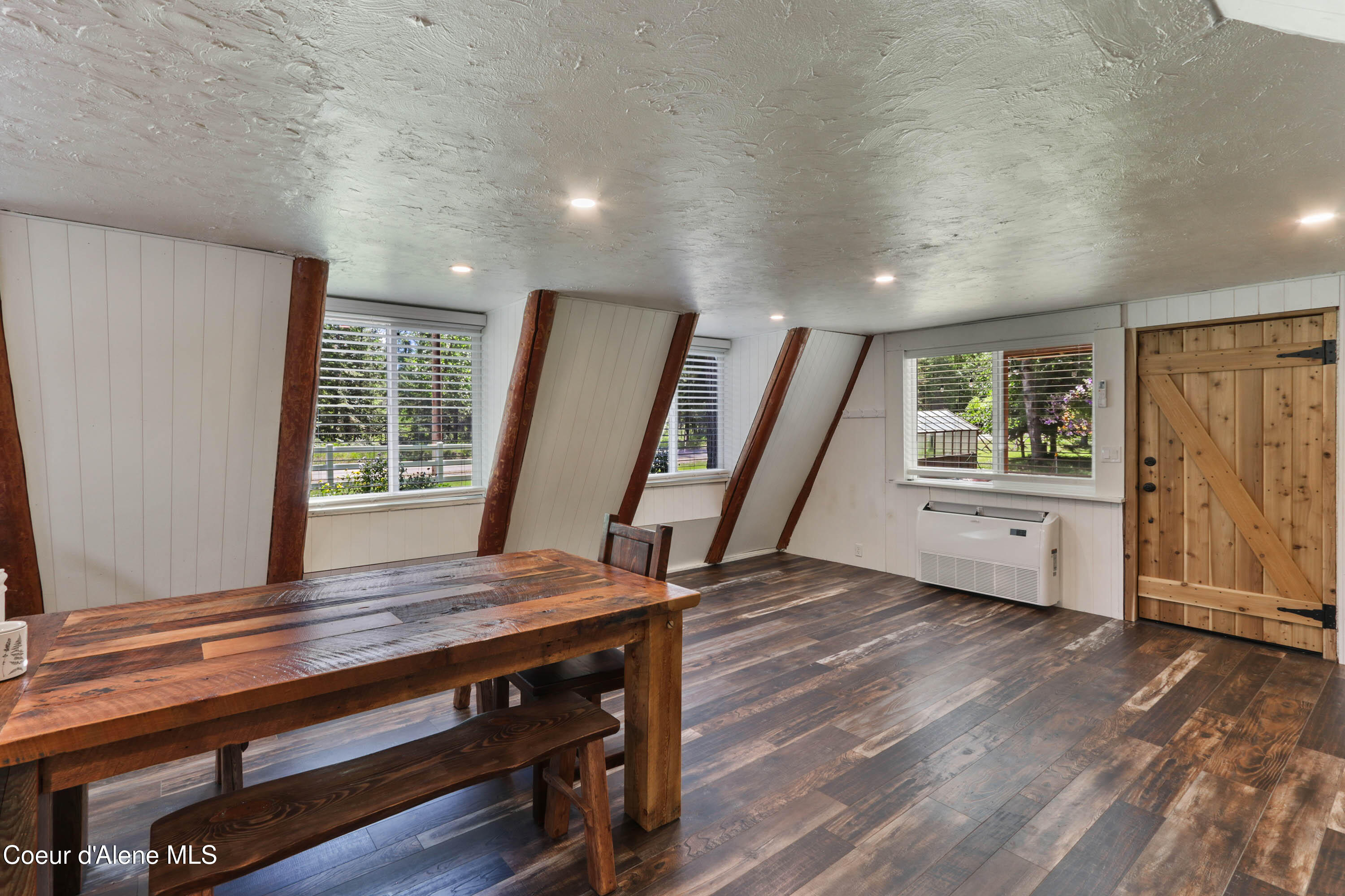 475 Dry Creek Road Clark Fork, ID 83811 - Photo 14 of 53 Dining to Living