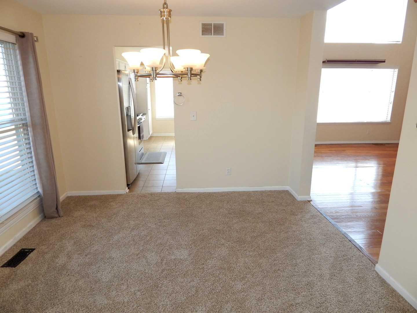 640 Pearces Ford Road Oswego, IL 60543 - Photo 11 of 58 Gallery Image 11