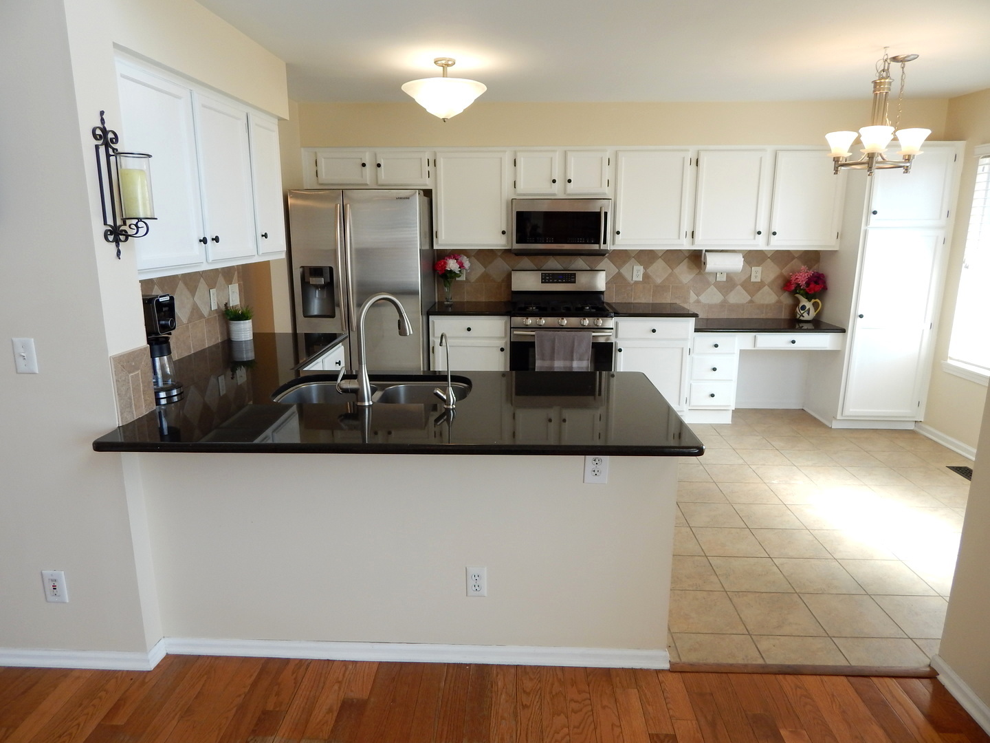 640 Pearces Ford Road Oswego, IL 60543 - Photo 7 of 58 Gallery Image 7