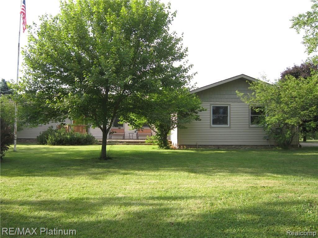 6209 East Dean Road Howell, MI 48855 - Photo 73 of 76 IMG_9652.JPG