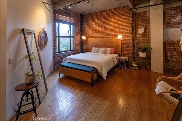 a backyard of a house with a street