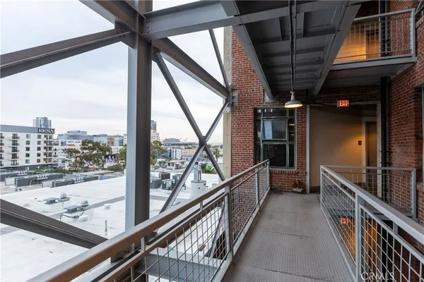$599,000 | 100 West 5th Street, Unit 6C, Long Beach, CA 90802