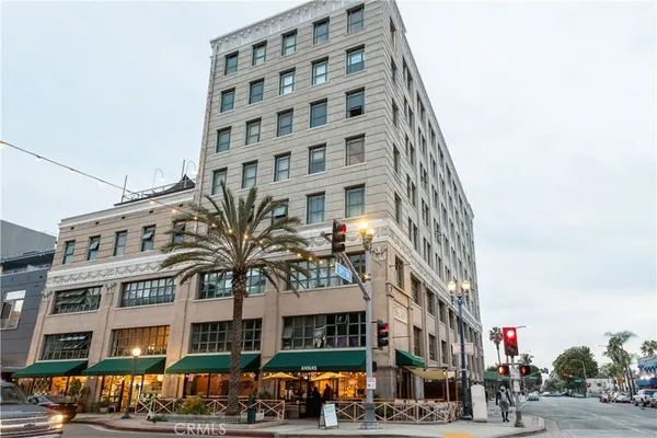 $599,000 | 100 West 5th Street, Unit 6C, Long Beach, CA 90802