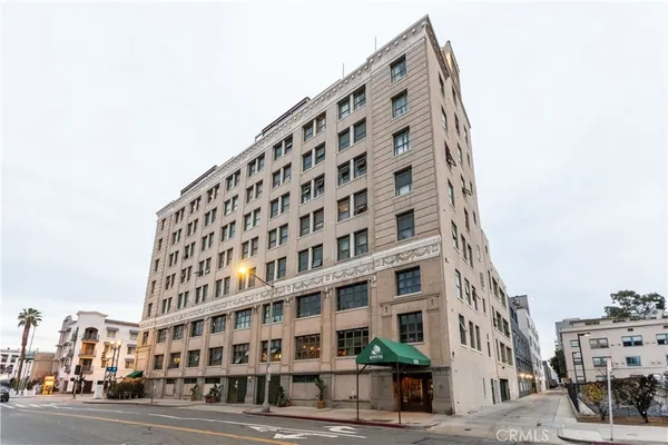 $599,000 | 100 West 5th Street, Unit 6C, Long Beach, CA 90802