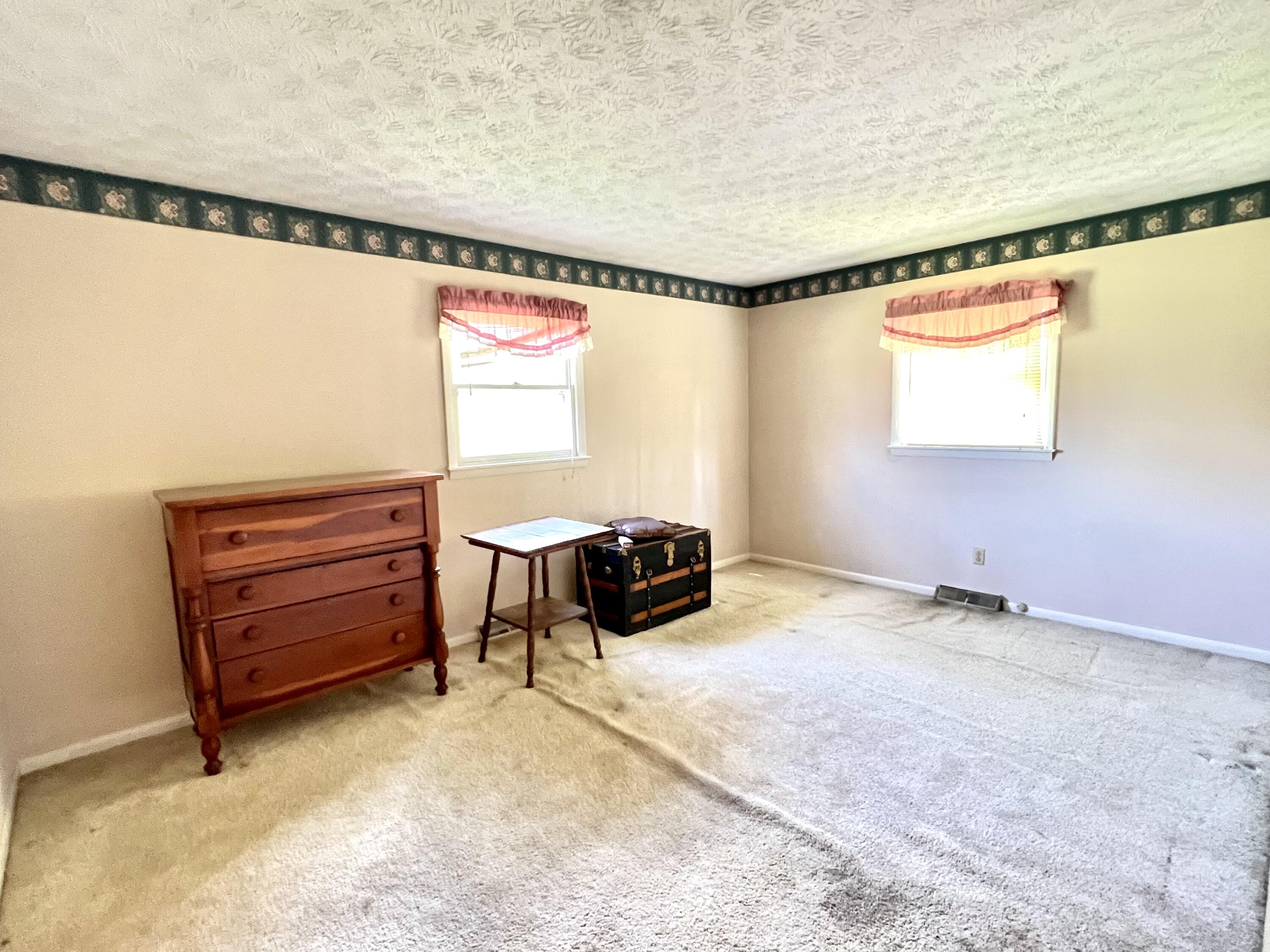 512 South Buell Street Perryville, KY 40468 - Photo 24 of 32 IMG_3389 6