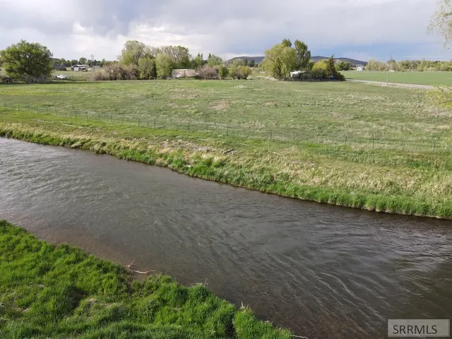 $287,900 | 589 North 3600 Street, Menan, ID 83434