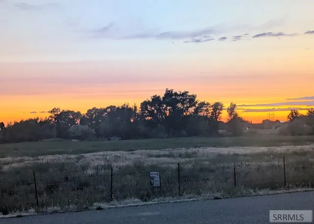 $287,900 | 589 North 3600 Street, Menan, ID 83434