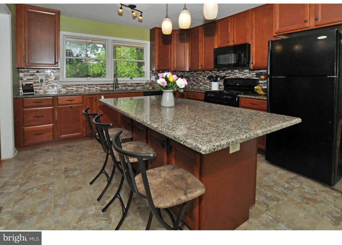 1004 Church Road Oreland, PA 19075 - Photo 8 of 25 Gallery Image 8
