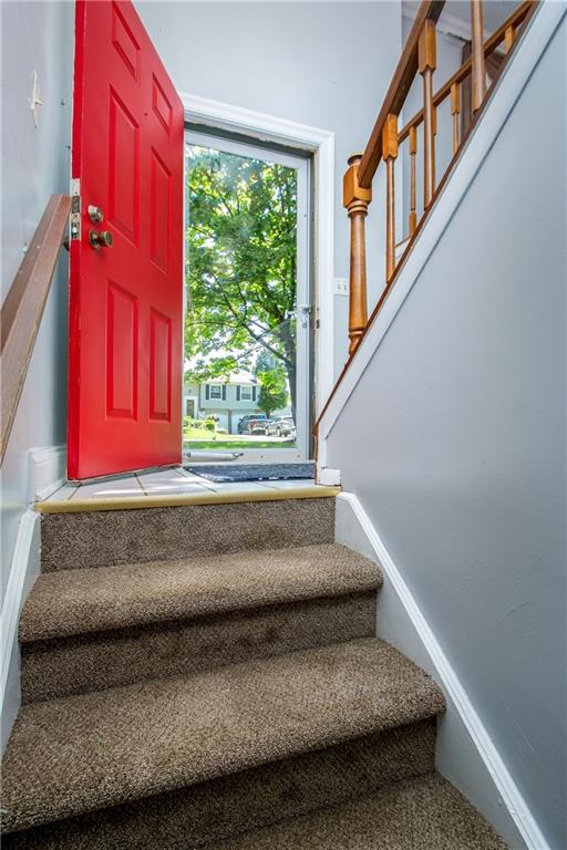 135 Pintail Road Gibsonia, PA 15044 - Photo 3 of 25 Gallery Image 3