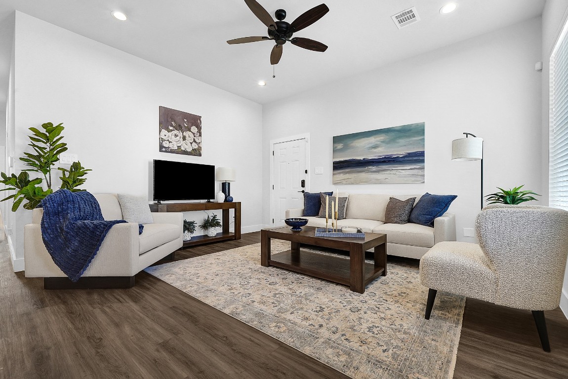 38634 Spur 149 Road, Unit 63A Magnolia, TX 77354 - Photo 6 of 50 SPACIOUS LIVING ROOM IS PERFECT FOR GATHERING LOVED ONES!