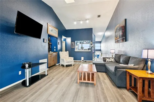 $130,000 | 54 Avant Garde Circle, Unit 54, Kenner, LA 70065