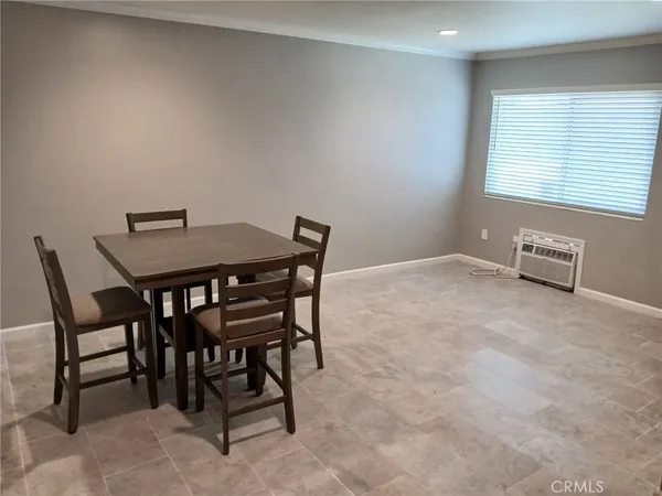 $1,600 | 580 West Shamrock Street, Rialto, CA 92376