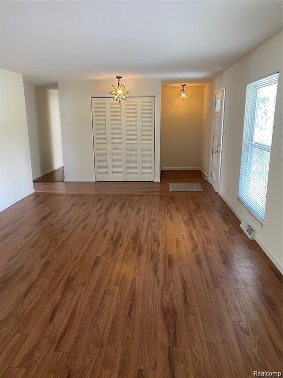 28932 Farmington Road Farmington, MI 48334 - Photo 13 of 19 Gallery Image 13