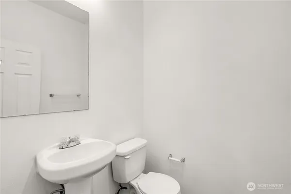 $1,675 | 7201 East G Street, Unit A, Tacoma, WA 98404