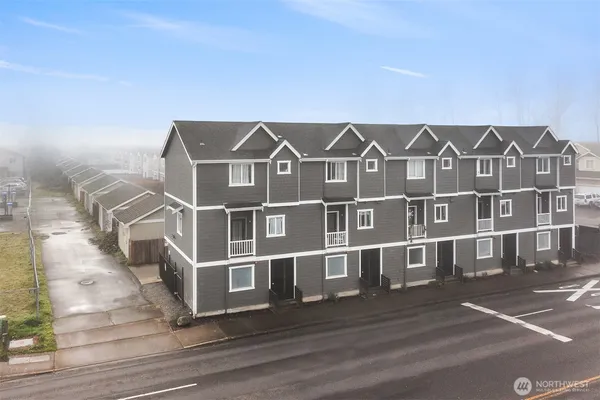 $1,675 | 7201 East G Street, Unit A, Tacoma, WA 98404