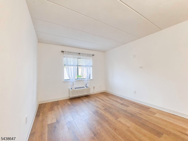 5 Linden Street Hackensack, NJ 07601 - Photo 10 of 15