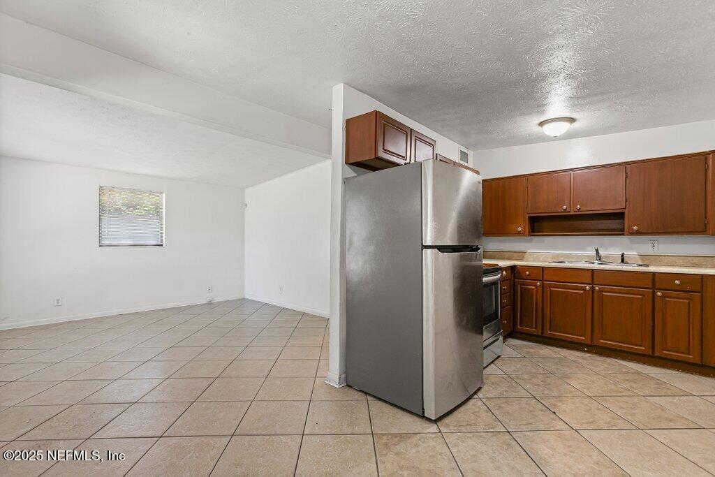 1004 Maynard Street Jacksonville, FL 32208 - Photo 7 of 34 012-1004MaynardStreet-Jacksonville-FL-32