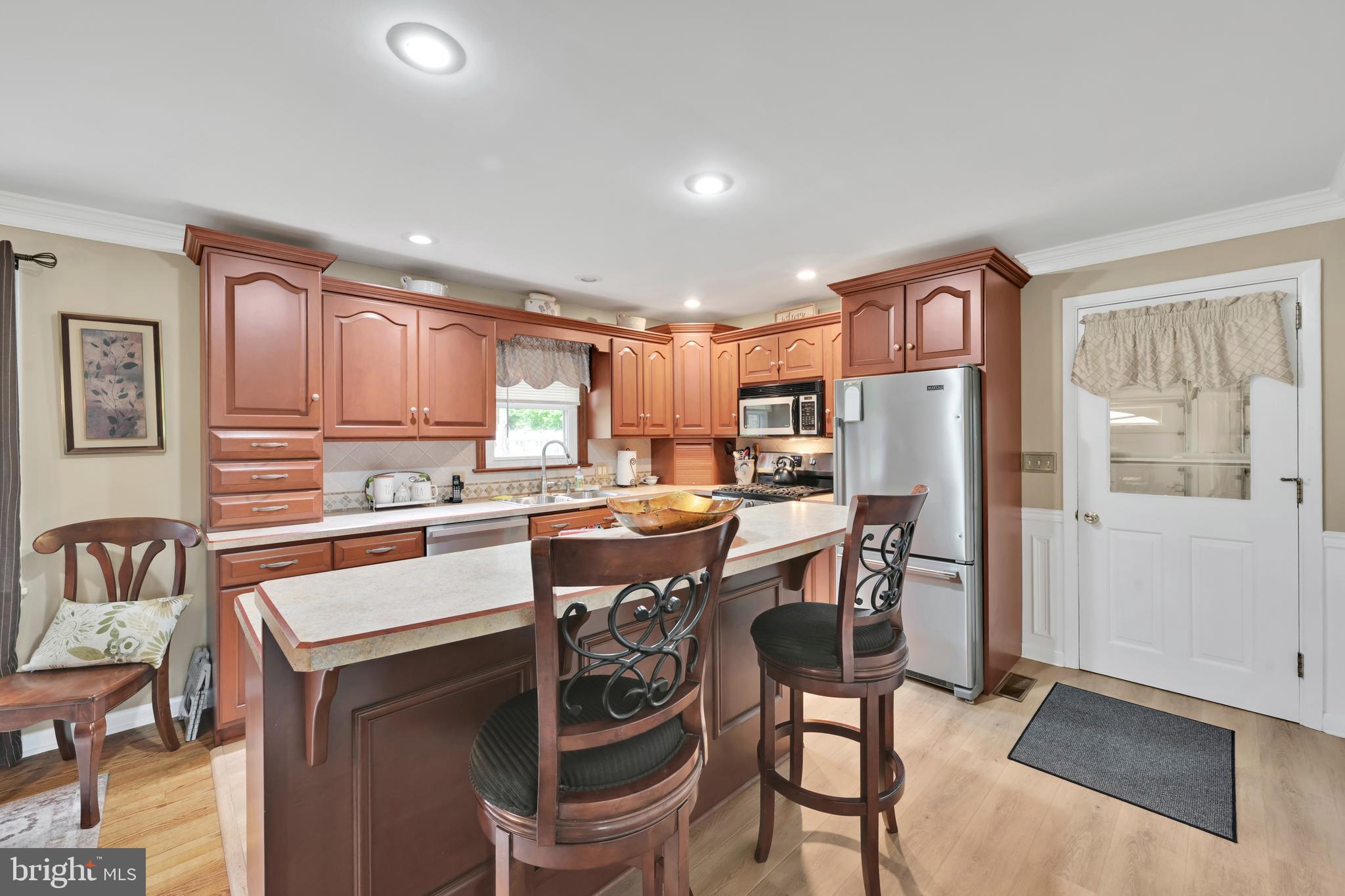 450 Galen Hall Road Reinholds, PA 17569 - Photo 7 of 39
