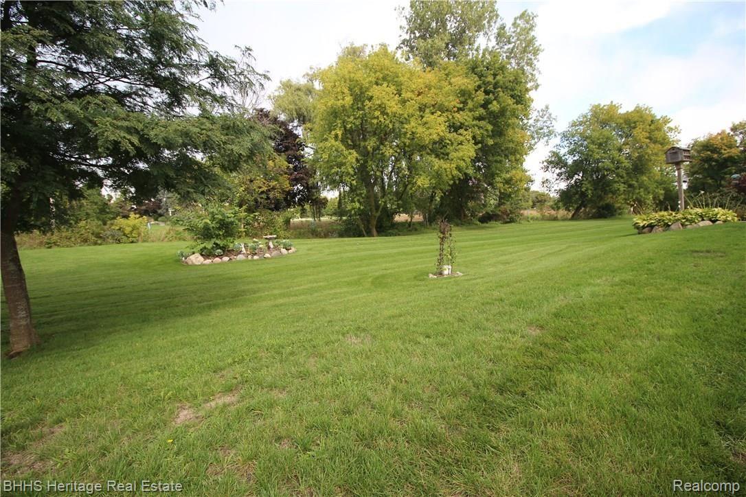 6345 Morrish Road Swartz Creek, MI 48473 - Photo 25 of 29 IMG_4676.JPG